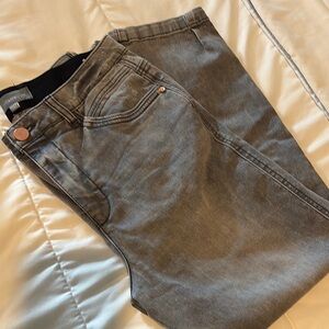 Gray wit & wisdom jeans
